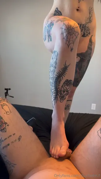 Yourhotm.f — video