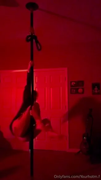 Yourhotm.f — video