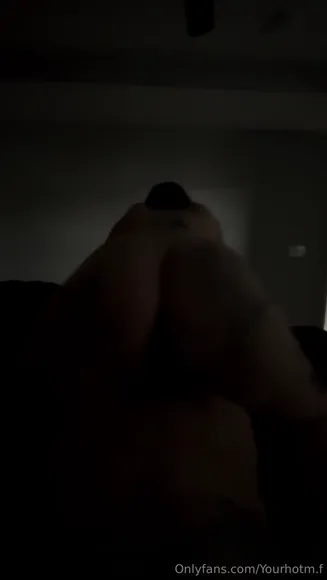 Yourhotm.f — video
