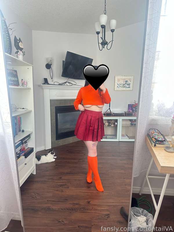 DM
