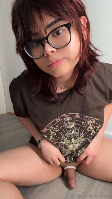 a couple pics I just took :3