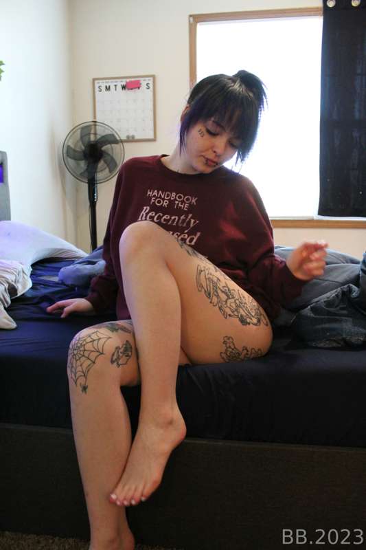 Get on your knees so I can put you on a leash ;)