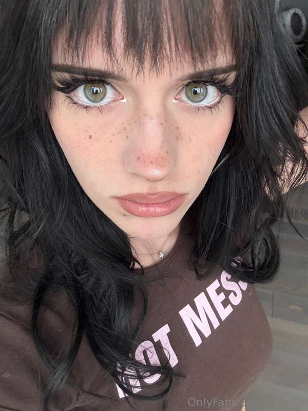 say hi or else