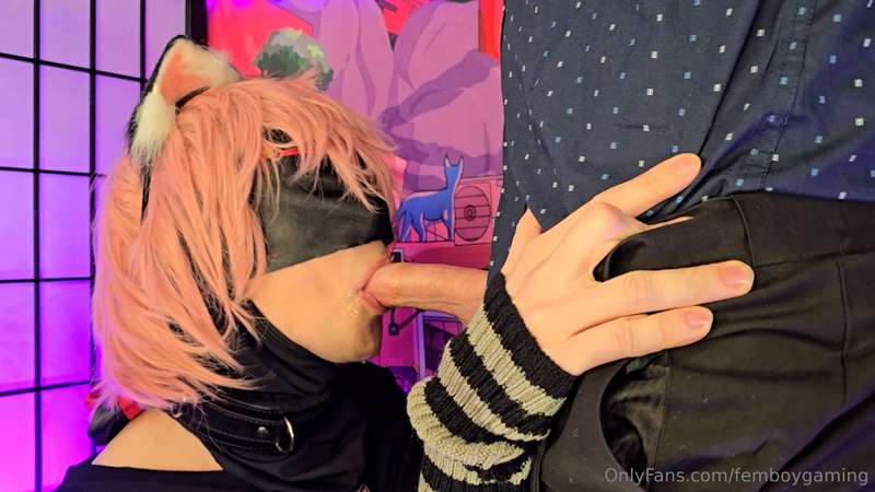 New sloppy dick sucking video just got filmed...let us know ..