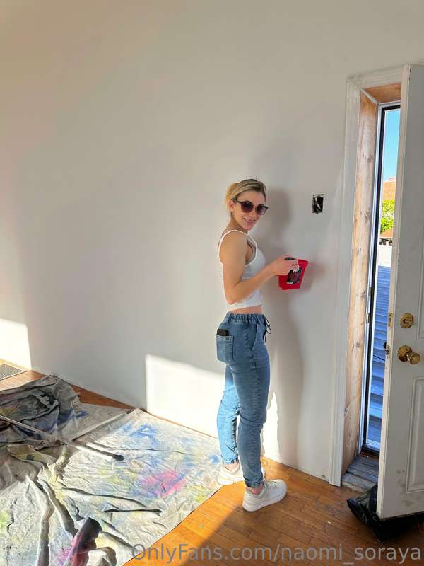 But for real my new studio is coming along great, I’m so exc..
